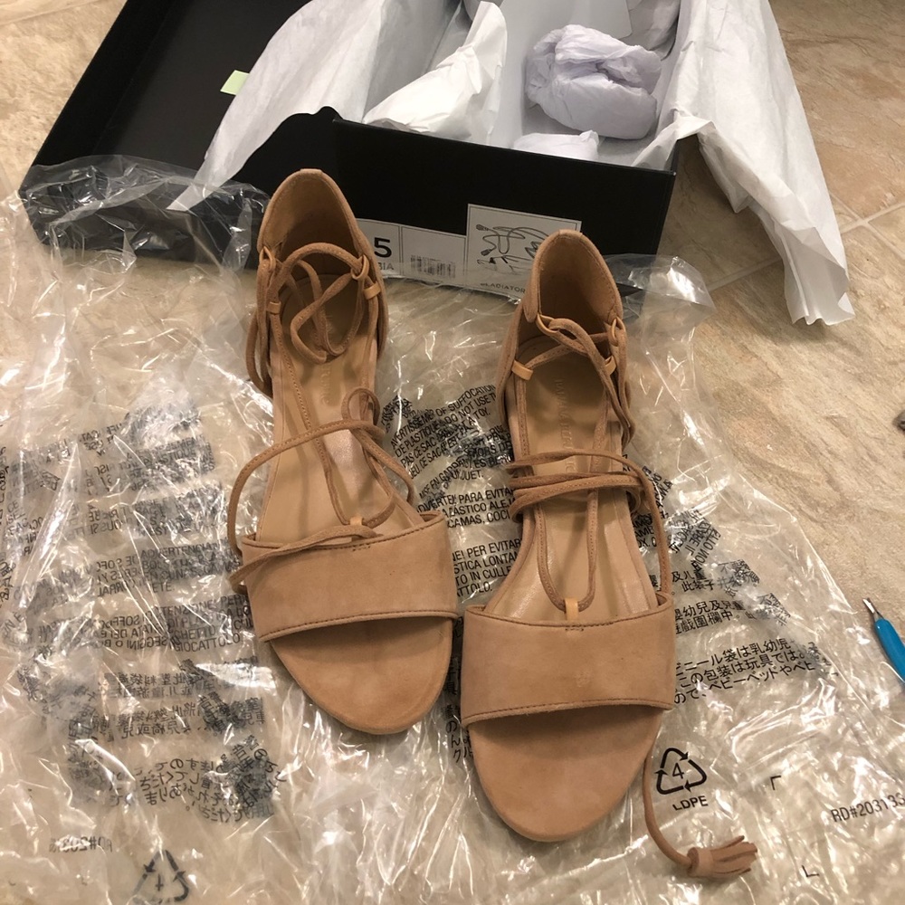 NWT Women’s Gladiator Sandals